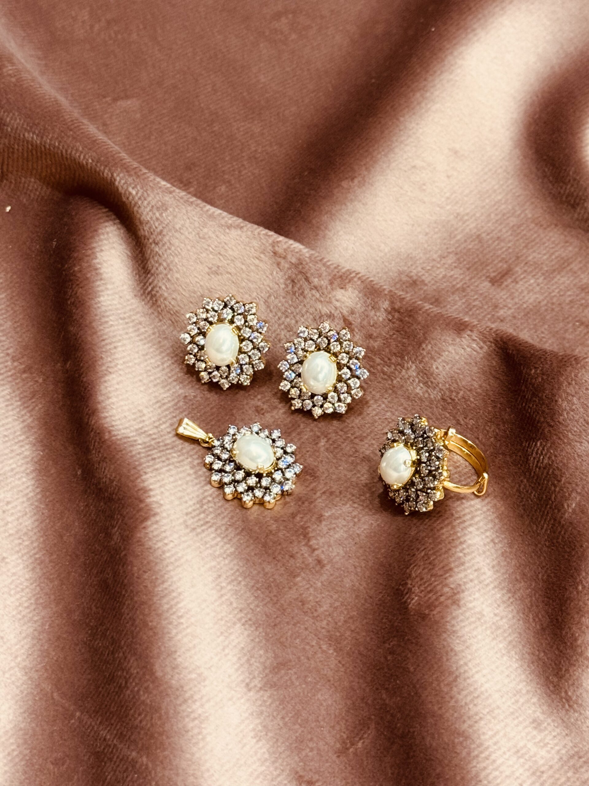 pearl and crystal floral jewellry set