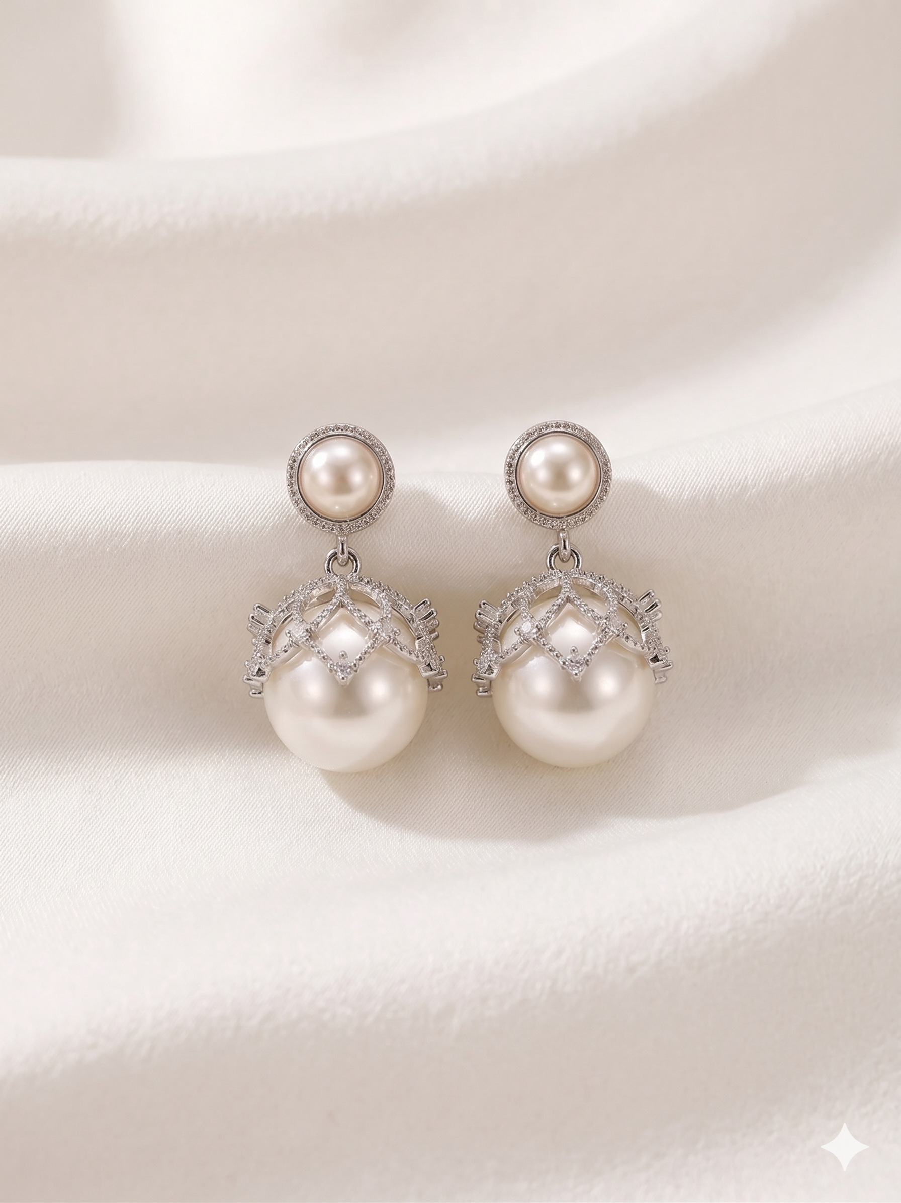 Drop Earrings - Pearl