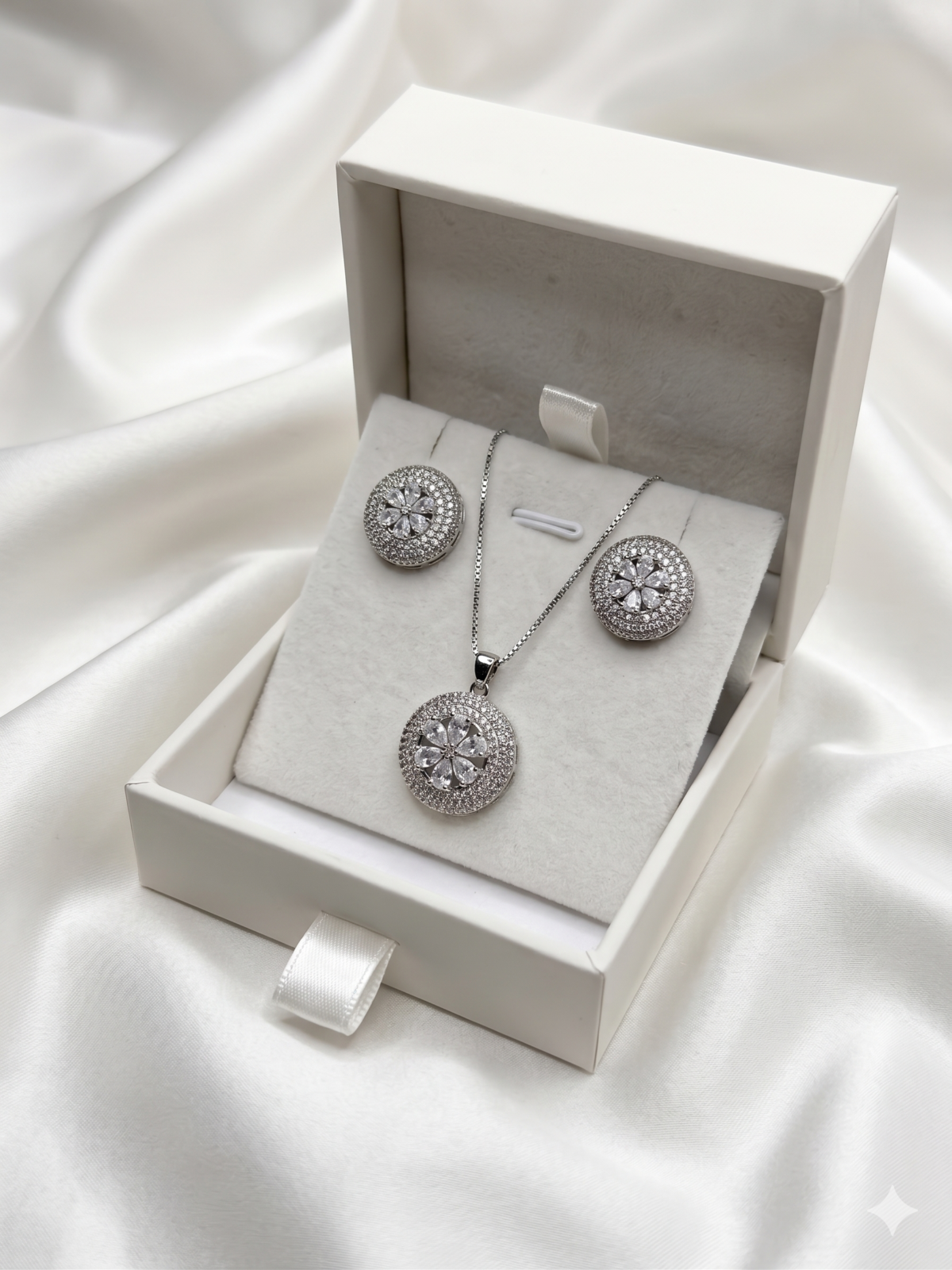 Pendant Set - Sphere
