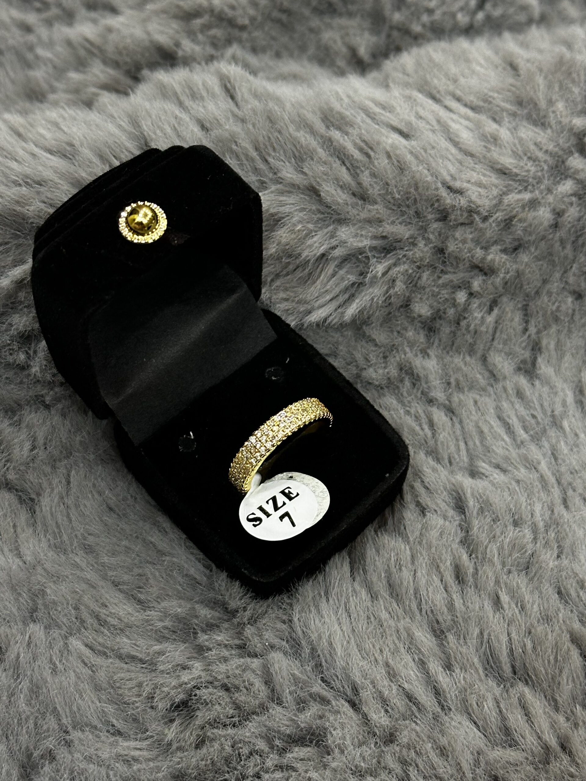Gold Ring - Three Row Band - Image 2